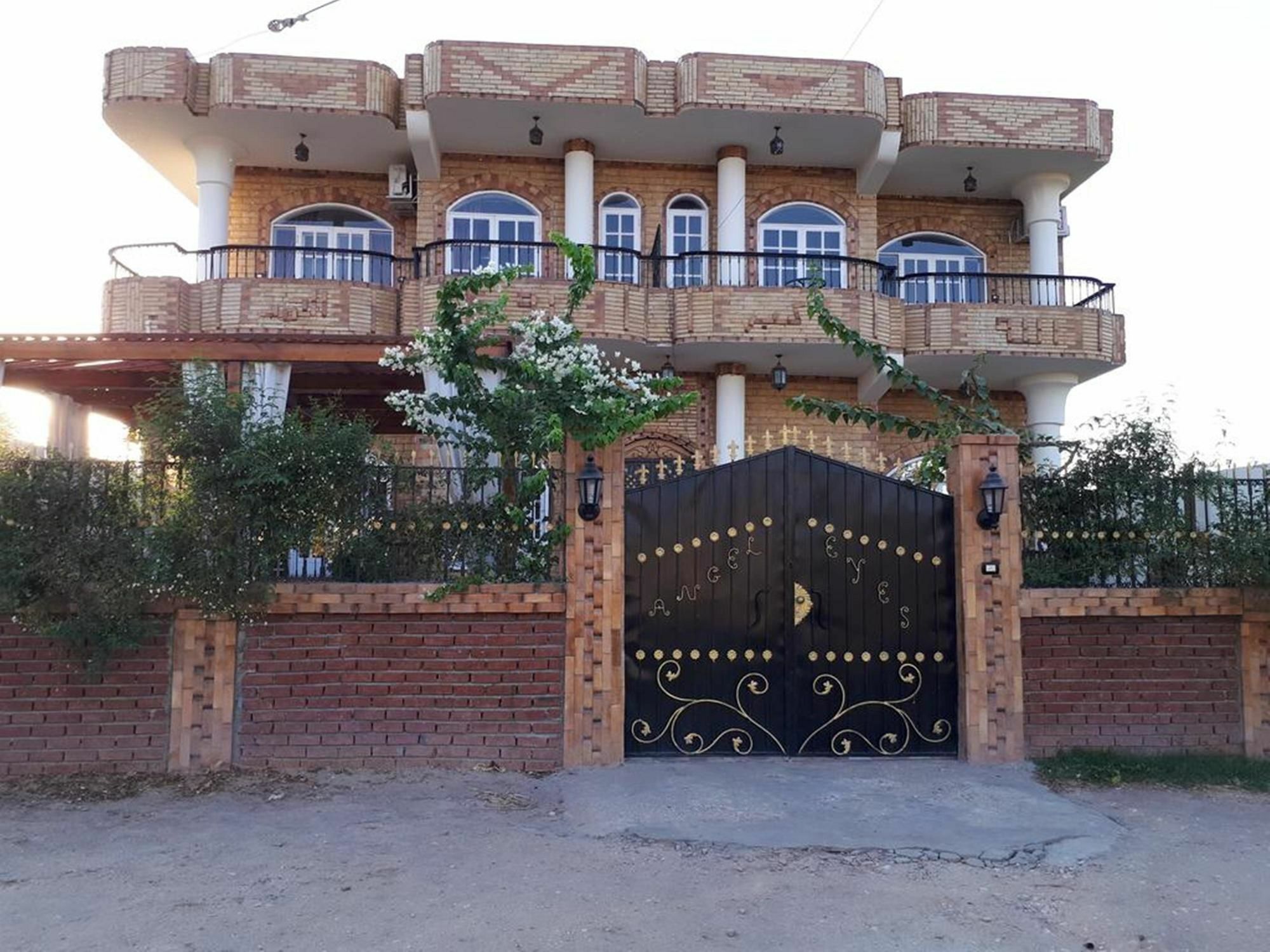Angel Eyes House Appartement Luxor Buitenkant foto
