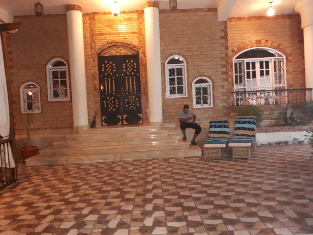 Angel Eyes House Appartement Luxor Buitenkant foto